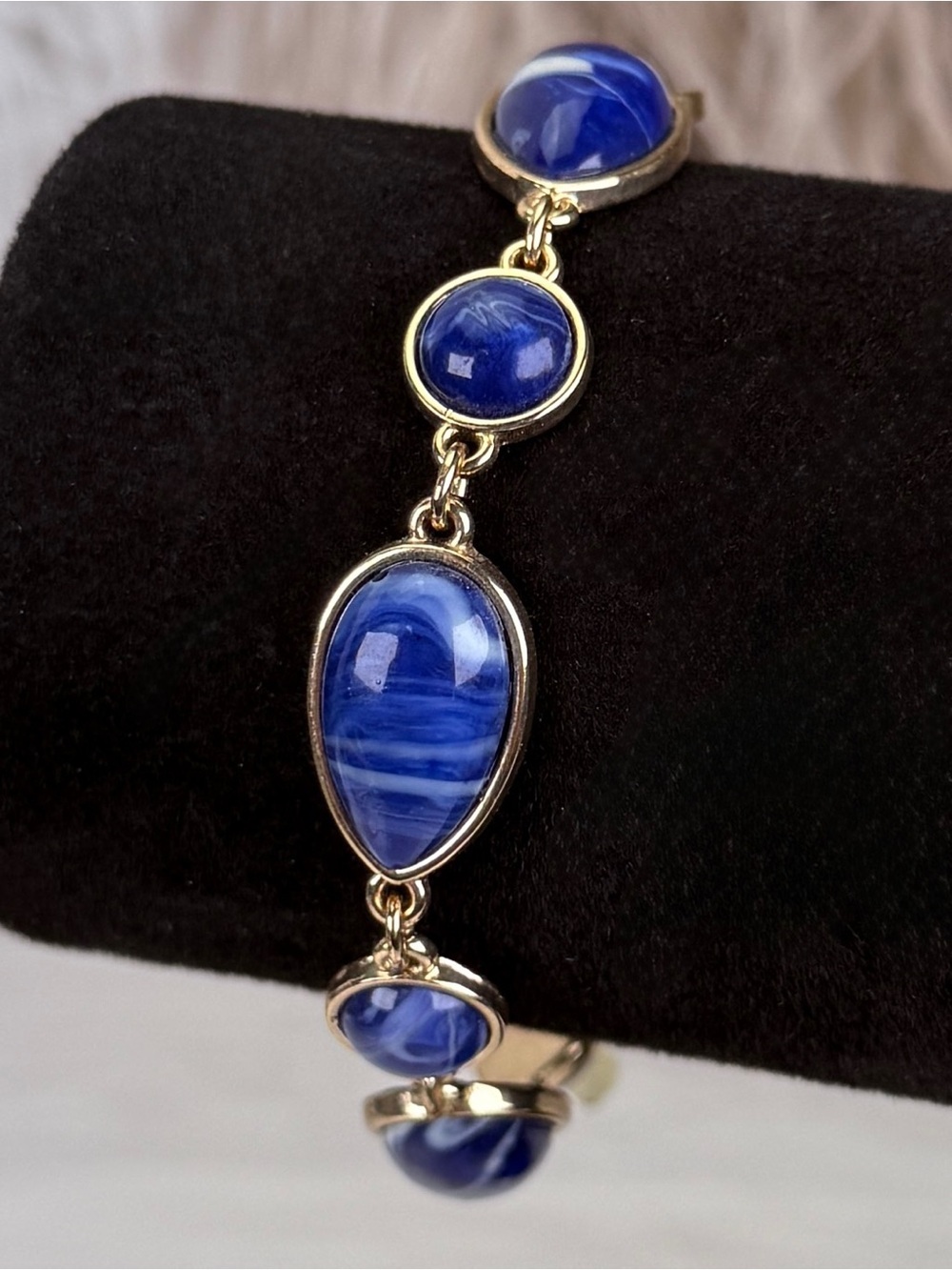 Vintage Blue Marbled Cabochon Gold Tone Link Bracelet Adjustable